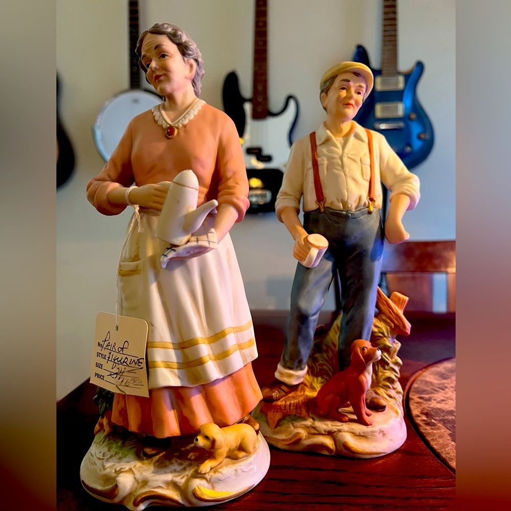 Home Interiors Vintage 1425 Ceramic Country Couple - Coffee? The pair $40